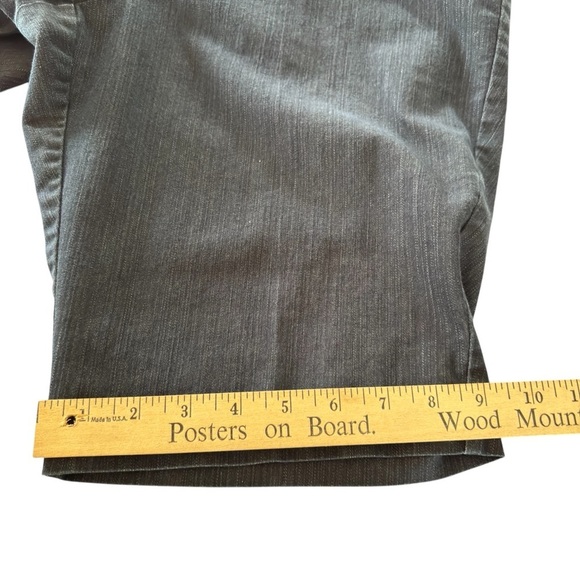 7th Ave New York & Co. Sz 14 Stretch Denim Dressy Shorts Jean Bermuda Dark Wash - Picture 9 of 13